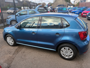 2016 Volkswagen Polo 1.0 Bluemotion Tech S Hatchback 5dr Petrol Manual Euro 6 (s/s) (a/c) (60 Ps) in Blue — image 6