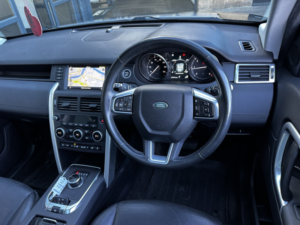 2019 Land Rover Discovery Sport 2.0 Td4 Hse in Black — image 5