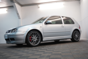 2002 Volkswagen Golf 1.8t Gti Anniversary Ltd Edn Hatchback 3dr Petrol Manual (204 G/km, 180 Bhp) in Silver — image 3