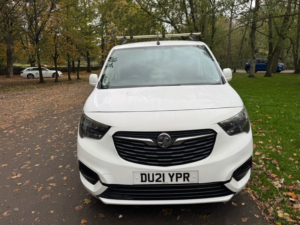 2021 Vauxhall Combo L2h1 2300 Sportive in White — image 3