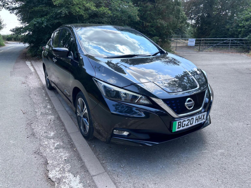2020 Nissan Leaf 40kwh N-Connecta Auto 5dr in Black — image 1