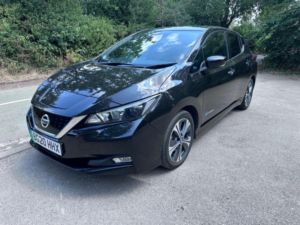 2020 Nissan Leaf 40kwh N-Connecta Auto 5dr in Black — image 3