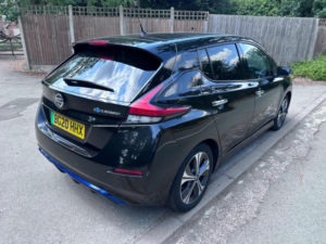 2020 Nissan Leaf 40kwh N-Connecta Auto 5dr in Black — image 6