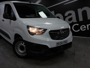 2024 Vauxhall Combo 1.5 Turbo D 2300 Prime L1 H1 Euro 6 (s/s) 5dr in White — image 4