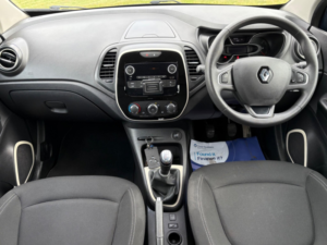 2018 Renault Captur 0.9 Tce Energy Play Euro 6 (s/s) 5dr in Blue — image 2