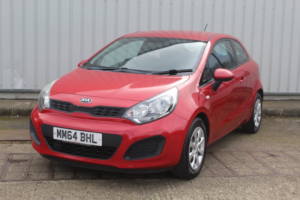 2015 Kia Rio 1.3 1 in Red — image 5