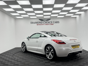 2015 Peugeot Rcz 2.0 Hdi Gt in White — image 4