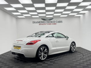 2015 Peugeot Rcz 2.0 Hdi Gt in White — image 6