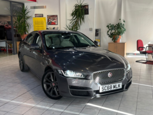 2018 Jaguar Xe