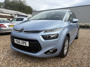 2015 Citroen C4 Picasso 1.6 E-Hdi Vtr+ in Blue — image 5
