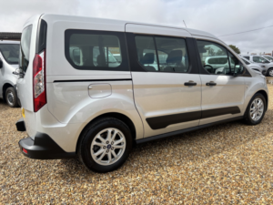 2021 Ford Grand Tourneo Connect Wav Wheelchair Accessible Vehicle 1.5 Tourneo Connect Zetec Grand Tourneo 1.5l Ecoblue 100ps Fwd 6 S in Silver — image 3