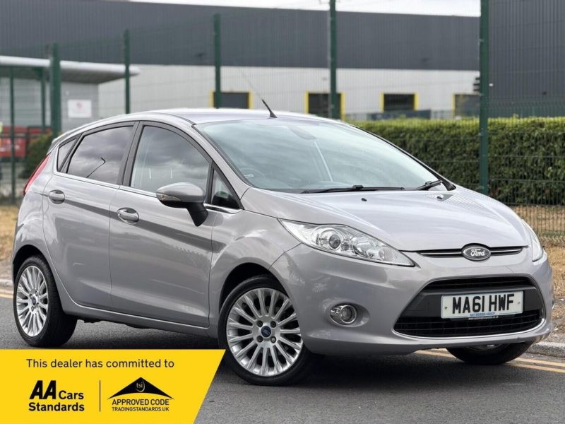2011 Ford Fiesta 1.4 Titanium 5dr in Silver — image 1