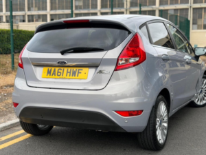 2011 Ford Fiesta 1.4 Titanium 5dr in Silver — image 6