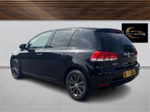 2011 Volkswagen Golf 1.6 Tdi Bluemotion Tech Se DSG Euro 5 (s/s) 5dr in Black — image 2