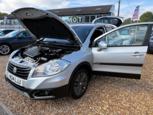 2014 Suzuki Sx4 S-Cross 1.6 Ddis Sz4 Euro 5 (s/s) 5dr in Silver — image 6