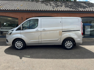2021 Ford Transit Custom 2.0 300 Ecoblue Limited L1 H1 Euro 6 (s/s) 5dr in Silver — image 4