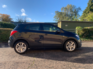 2016 Vauxhall Mokka 1.4i Turbo Exclusiv SUV 5dr Petrol Manual 2WD Euro 6 (s/s) (140 Ps) in Black — image 2