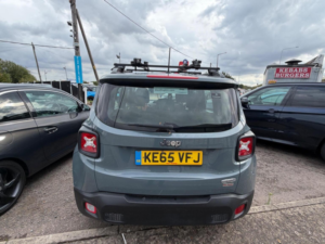 2016 Jeep Renegade 1.4t Multiairii Longitude Ddct Euro 6 (s/s) 5dr in Grey — image 5
