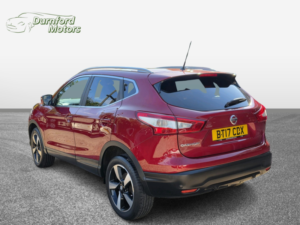2017 Nissan Qashqai 1.5 Dci N-Vision in Red — image 6