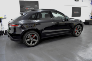 2025 Porsche Macan 2.9t V6 S (380) Pan Roof 4WD SUV Petrol 5dr Pdk Automatic in Black — image 6
