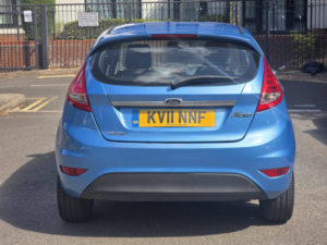 2011 Ford Fiesta 1.25 Zetec Hatchback 5dr Petrol Manual (129 G/km, 81 Bhp) in Blue — image 5