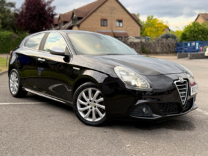 2013 Alfa Romeo Giulietta 1.4 Tb Multiair Veloce Tct Euro 5 (s/s) 5dr in Black — image 3