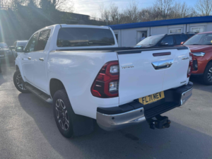 2021 Toyota Hilux D-4d Invincible — image 5