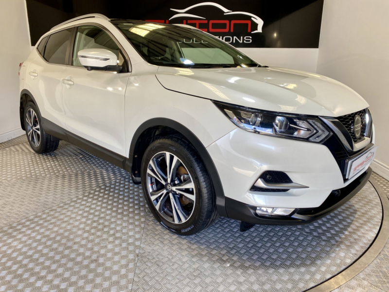 2018 Nissan Qashqai 1.5 Dci N-Connecta in White — image 1