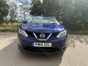 2014 Nissan Qashqai 1.2 Dig-T Acenta Premium in Blue — image 4