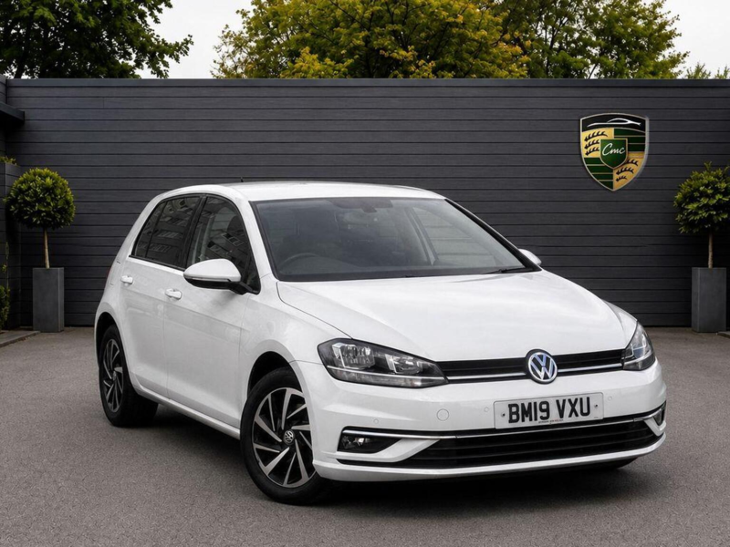 2019 Volkswagen Golf 1.5 Tsi Evo Match Euro 6 (s/s) 5dr in White — image 1