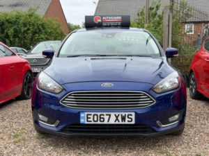 2017 Ford Focus 1.0t Ecoboost Titanium Euro 6 (s/s) 5dr in Blue — image 2