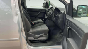 2018 Volkswagen Caddy 1.2 Tsi C20 Bluemotion Tech Startline Swb Euro 6 (s/s) 5dr in Silver — image 5
