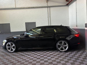 2018 Audi A4 Avant 2.0 Tfsi Black Edition Estate 5dr Petrol S Tronic Euro 6 (s/s) (190 Ps) in Black — image 5