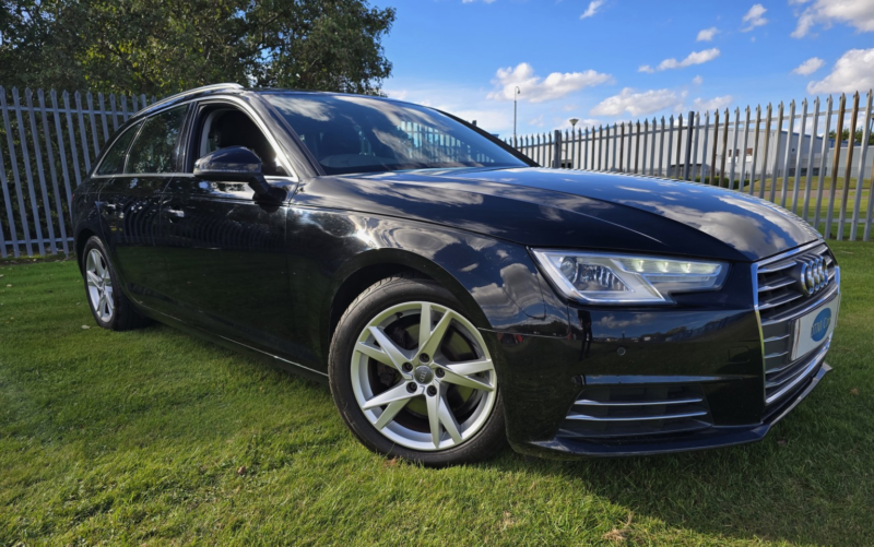2017 Audi A4 Avant 2.0 Tdi Ultra Sport Euro 6 (s/s) 5dr in Black — image 1