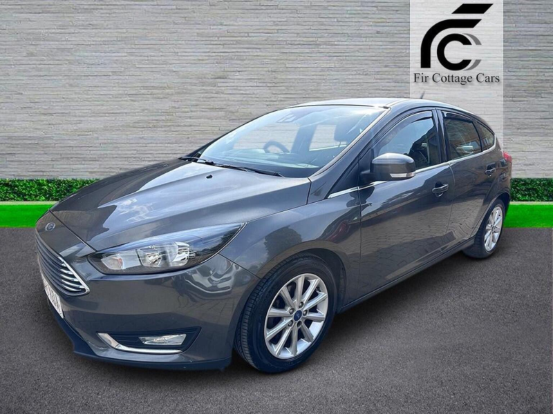 2016 Ford Focus 1.5 Tdci Titanium Euro 6 (s/s) 5dr in Grey — image 1