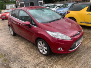 2010 Ford Fiesta 1.6 Titanium 5dr in Red — image 3
