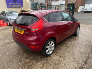 2010 Ford Fiesta 1.6 Titanium 5dr in Red — image 4