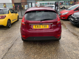 2010 Ford Fiesta 1.6 Titanium 5dr in Red — image 6