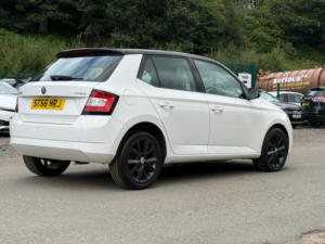 2016 Skoda Fabia 1.2 Tsi Colour Edition Hatchback 5dr Petrol Manual Euro 6 (s/s) (90 Ps) in White — image 5