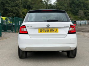 2016 Skoda Fabia 1.2 Tsi Colour Edition Hatchback 5dr Petrol Manual Euro 6 (s/s) (90 Ps) in White — image 6