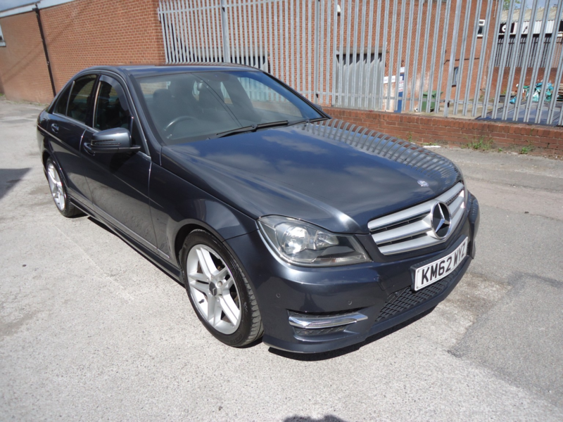 2012 Mercedes-Benz C Class 2.1 C220 Cdi Blueefficiency Amg Sport in Grey — image 1