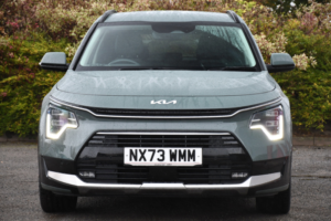 2023 Kia Niro 1.6h Gdi 3 SUV 5dr Petrol Hybrid Dct Euro 6 (s/s) (139 Bhp) in Green — image 5