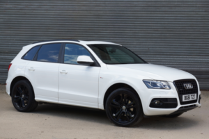 2011 Audi Q5 2.0 Tfsi S Line Special Edition in White — image 4