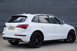 2011 Audi Q5 2.0 Tfsi S Line Special Edition in White — image 6