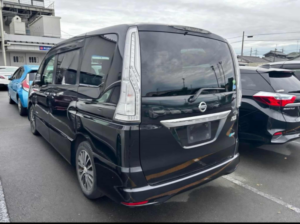 2014 Nissan Serena 2014 2.0 Hybrid Highway Star Edition in Black — image 2
