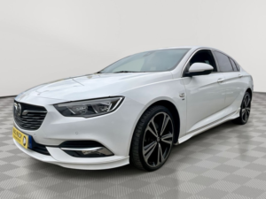 2018 Vauxhall Insignia 2.0 Turbo D Blueinjection Sri Vx Line Nav Grand Sport 5dr Diesel Manual Euro 6 (s/s) (170 Ps) in White — image 3