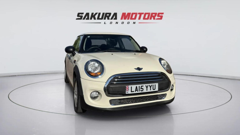 2015 MINI Hatch 1.6 Cooper Auto Euro 6 3dr in Other — image 1