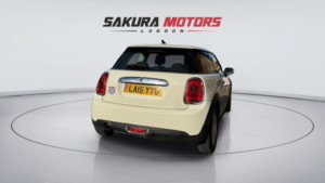 2015 MINI Hatch 1.6 Cooper Auto Euro 6 3dr in Other — image 6