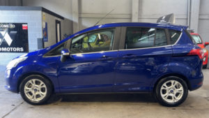 2014 Ford B-Max 1.0 T Ecoboost Titanium X Blue 5dr Leather+satnav+lowtax+panroof in Blue — image 2