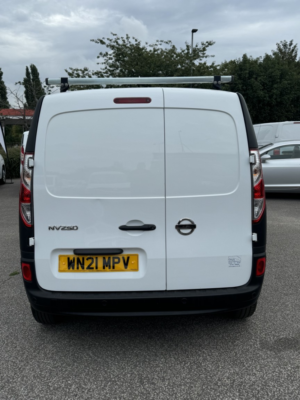 2021 Nissan Nv250 1.5 Dci Acenta in White — image 4